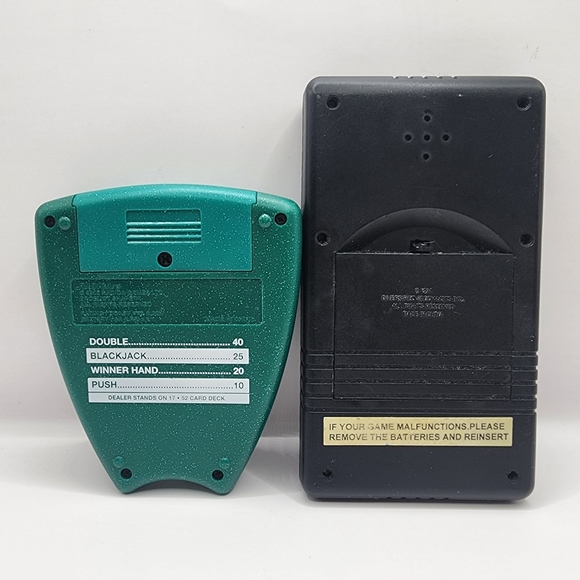 2 Handheld Games 1994, 2002 Diversified Poker Blackjack 21 - Picture 5 of 5